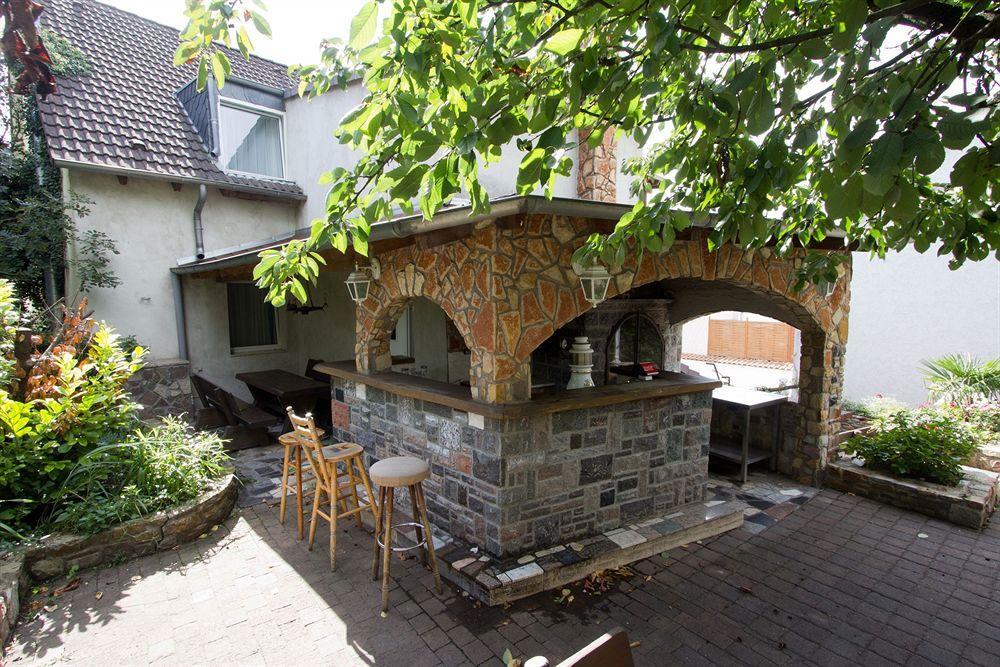 Hotel Rhein-Mosel-View Urbar  Экстерьер фото