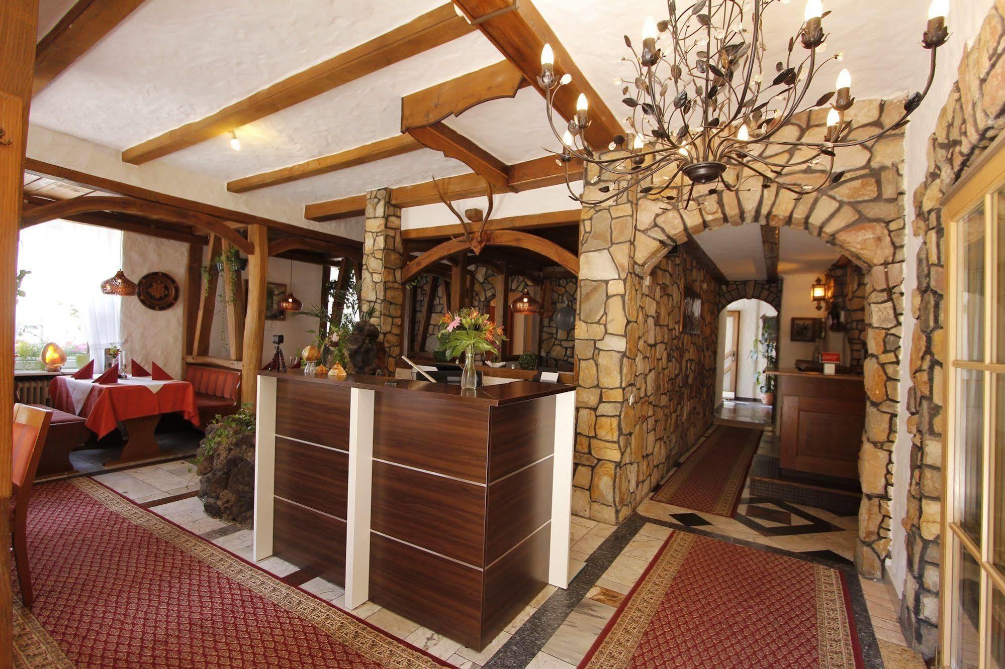 Hotel Rhein-Mosel-View Urbar  Экстерьер фото